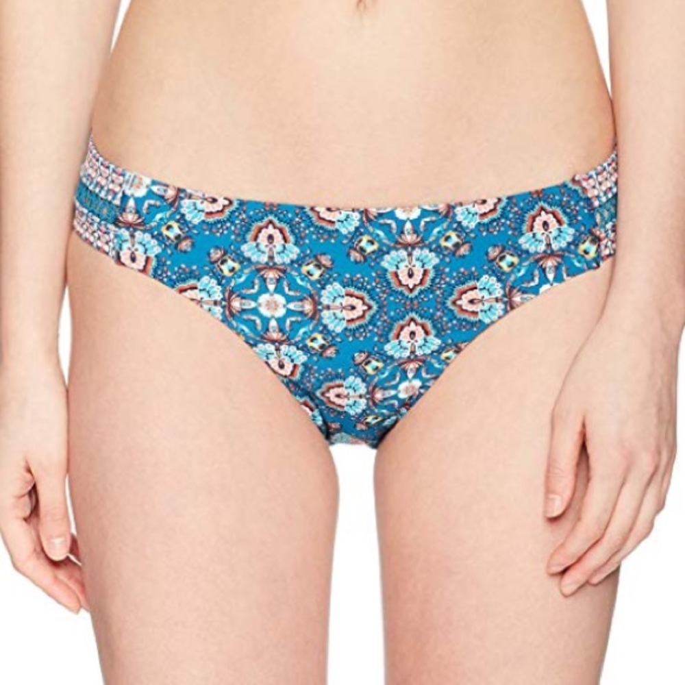 Laundry Bikini Bottom
